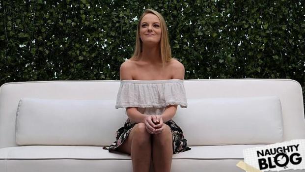 Net Girl – Emma
