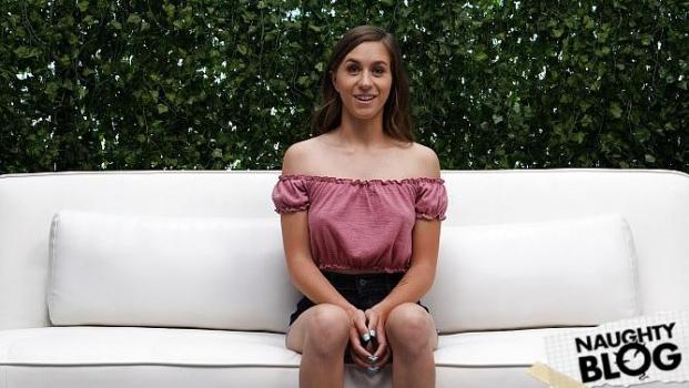 Casting Couch HD – Kourtney