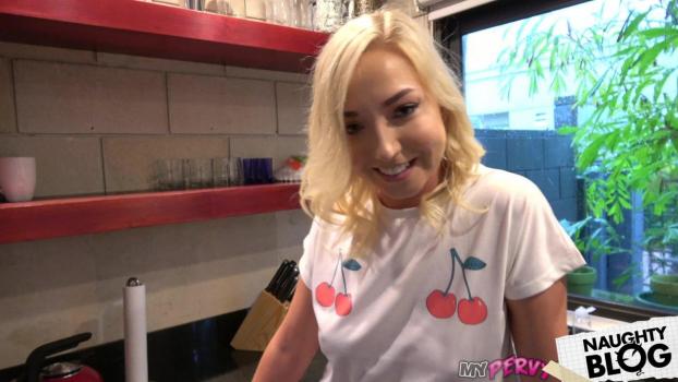 My Pervy Family – Zoe Parker