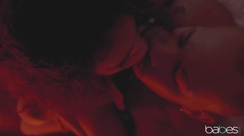 Scarlit Scandal In Heat