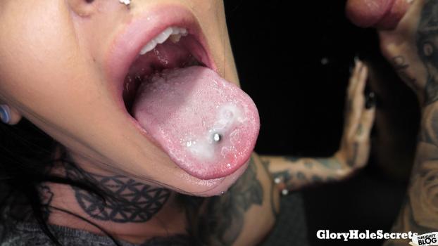 Glory Hole Secrets – Janey Doe