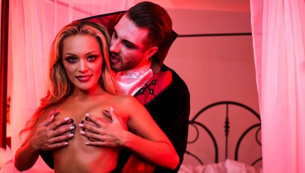 Mylene Monroe – Vampire’s Kiss