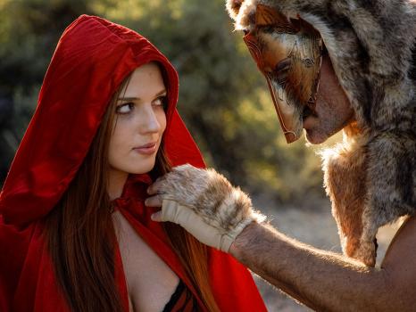 Scarlett Mae – Red Riding Hood X