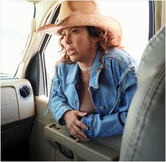 Alexis Fawx – Slutty Hitchhiker Picked Up And Fucked