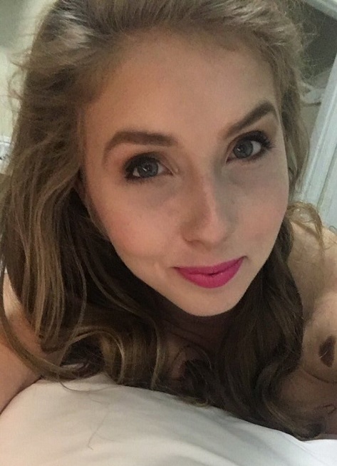 Lena Paul – Homemade Live Sex With Troy.