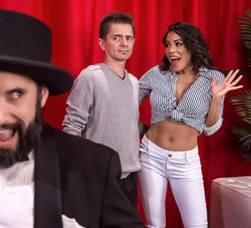 Luna Star’s – Now You See Me, Now You Ho
