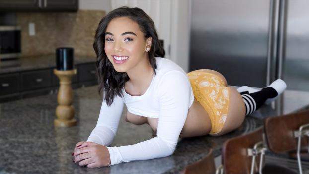 Sis Loves Me – Zerella Skies