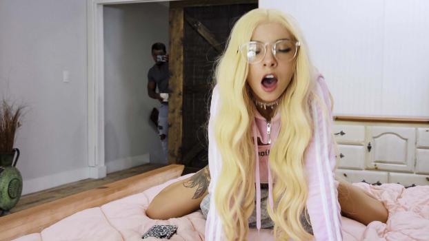 RK Prime – Kenzie Reeves