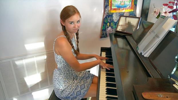 Team Skeet X Brandi Braids – Naughty Brandi