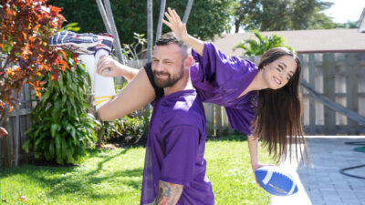 Freya von Doom – Freya’s Halftime Blow