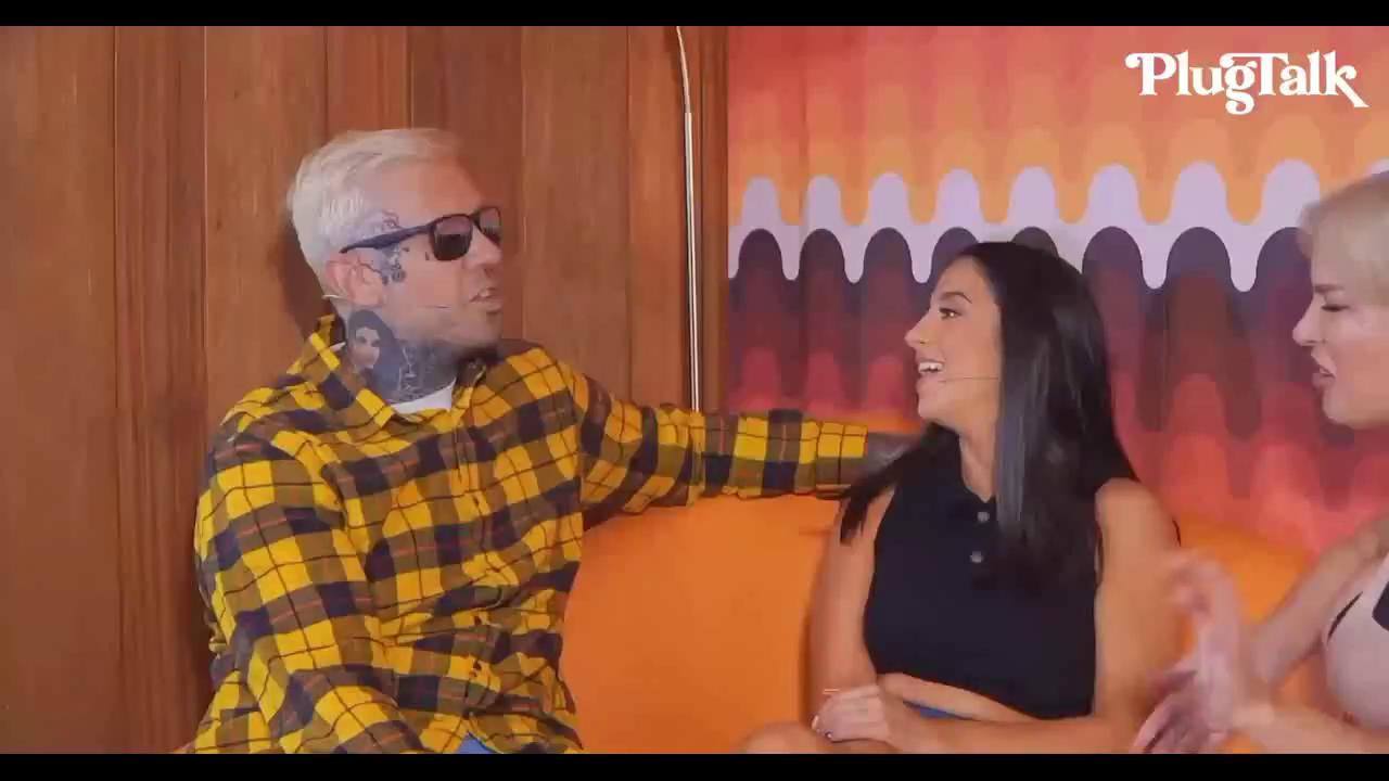 Dana DeArmond And Lena The Plug Threesome From Plugtalk