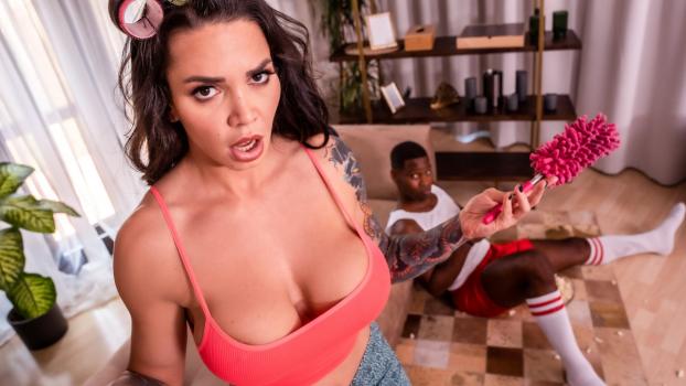 Mom XXX – Chloe Lamour