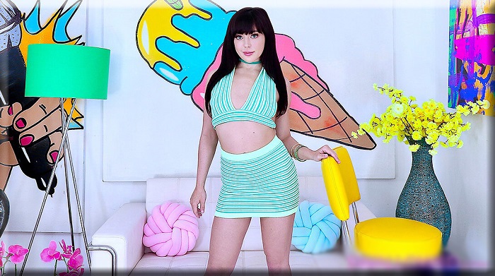 Whitney Wright – Whitney’s Throat Workout