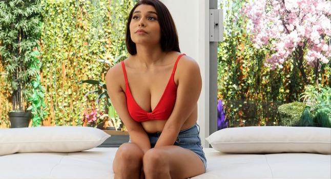 Casting Couch HD – DeeDee