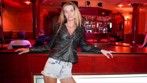 Mylf X Club Castings – Mia, Azoe & Eveline Magic