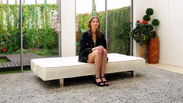 Casting Couch HD – Bea