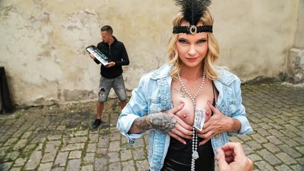 Ariela Donovan – Indian Folk Slut with Traditional Music for Party Game