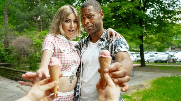 Hunt 4K – Angelique Lapiedra