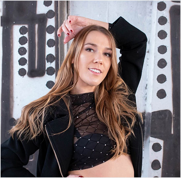 Alexis Crystal, the Horniest Model Gets the Hardest Fuck