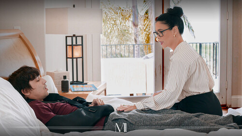 Dana Vespoli – Teacher’s Helping Hand