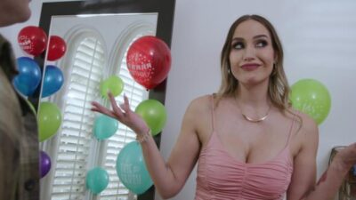 Elegant Angel – Desiree Dulce