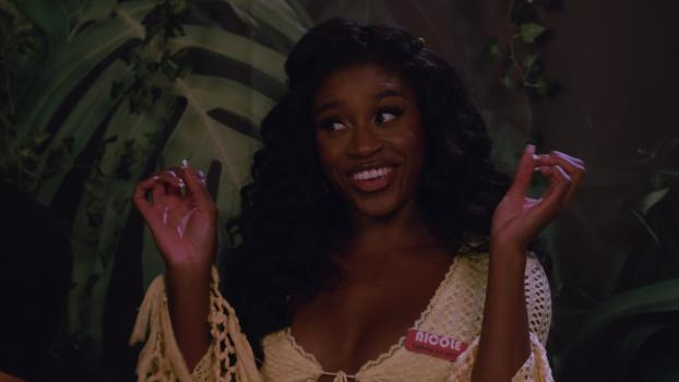 Elegant Angel – Nicole Kitt
			
				 22