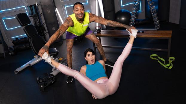 Lady Dee – Stretching Makes Me Wet
			
				 0