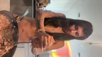 Reup Mia Khalifa Nude Cooking Onlyfans