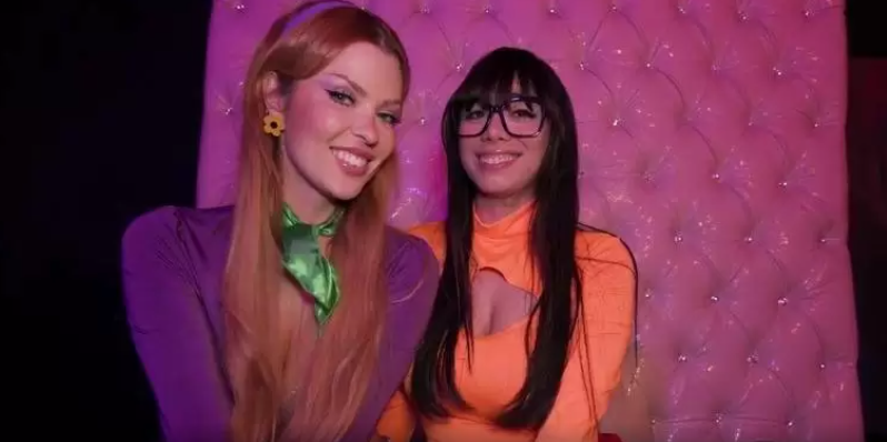 New Violet Myers+ Elly Clutch+ Scooby Doo Cosplay Sniff NEW BGG LEAKED
			
				 0