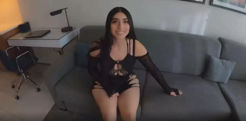 OnlyFans +Violet Myers+ Invites a Random Guy+ Over After Party
			
				 8