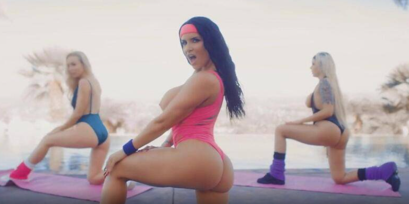 Romi Rain+ – Time To Bounce With These Big Tits
			
				 29